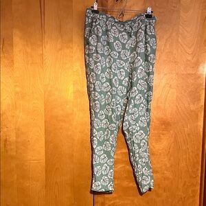 Serra Large Green Leaf Print Straight Leg Pants